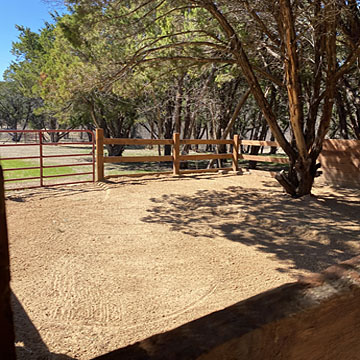Horse Motel with riding trails